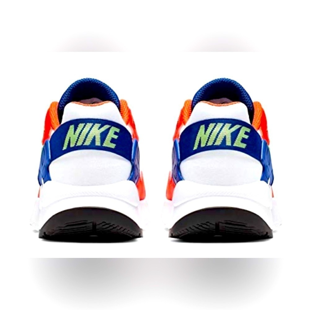 NIKE - Red and Blue Sneakers Modern Design - Picture 4 of 8